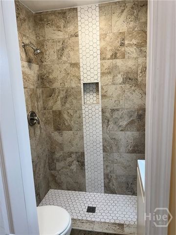 911 Crosby Street, Savannah, GA 31415