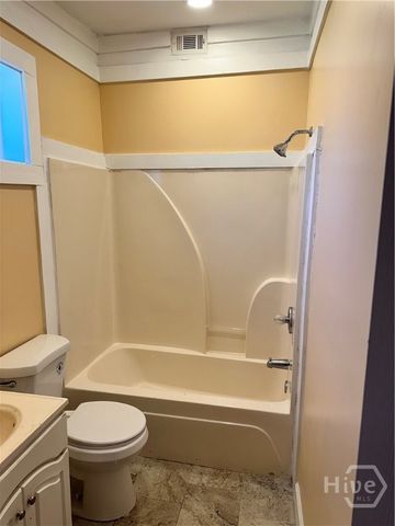 911 Crosby Street, Savannah, GA 31415