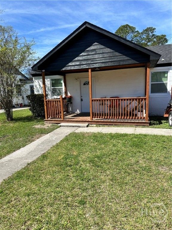 911 Crosby Street, Savannah, GA 31415