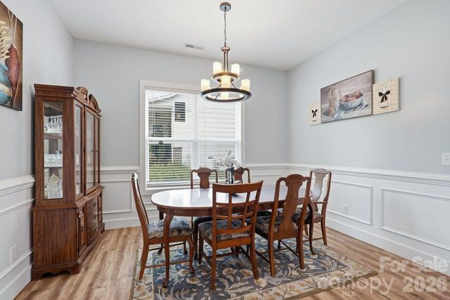 4950 Surfwood Drive, Sherrills Ford, NC 28673