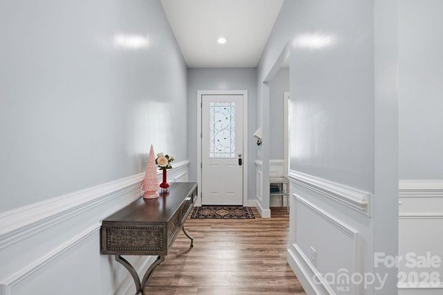 4950 Surfwood Drive, Sherrills Ford, NC 28673
