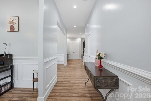 4950 Surfwood Drive, Sherrills Ford, NC 28673