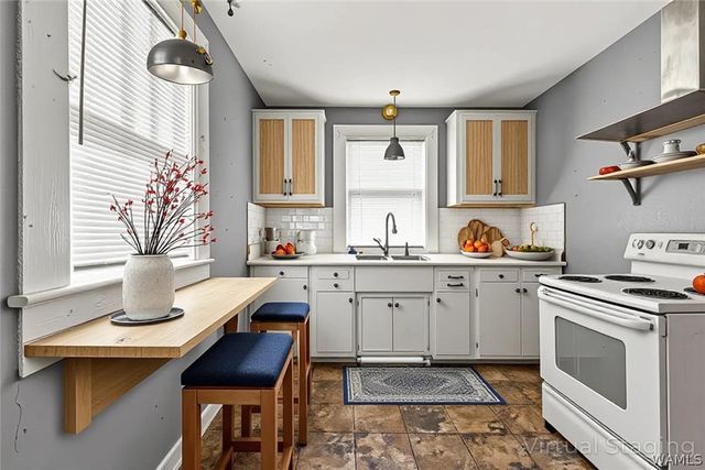 2215 22nd, Northport, AL 35476