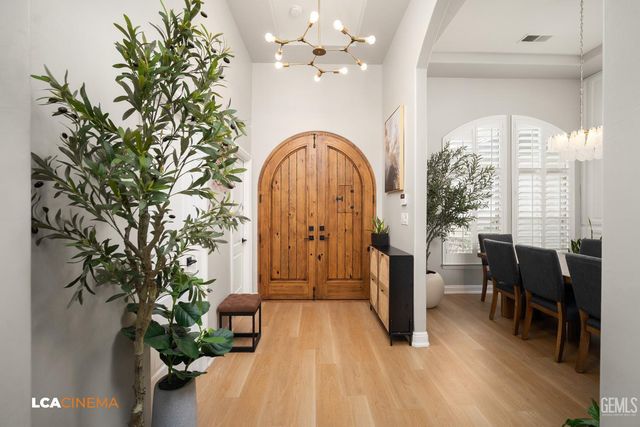 12517 Harrington Street, Bakersfield, CA 93311