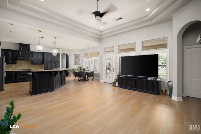 12517 Harrington Street, Bakersfield, CA 93311