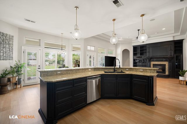 12517 Harrington Street, Bakersfield, CA 93311