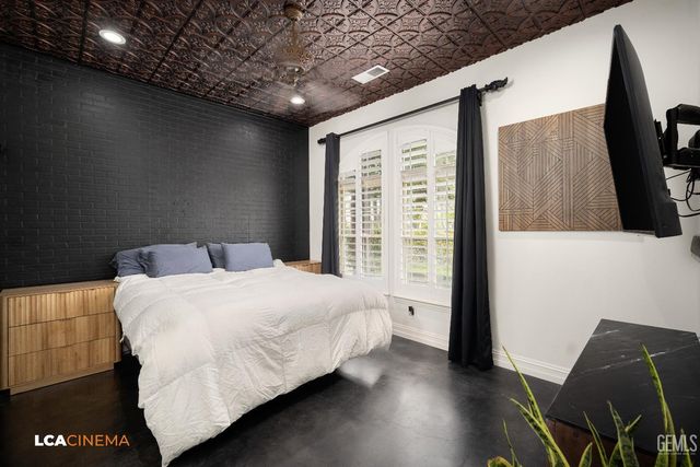 12517 Harrington Street, Bakersfield, CA 93311