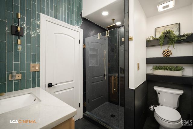 12517 Harrington Street, Bakersfield, CA 93311