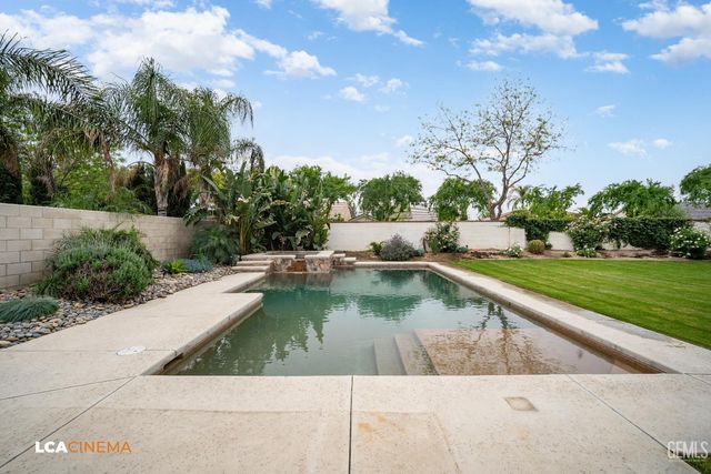 12517 Harrington Street, Bakersfield, CA 93311