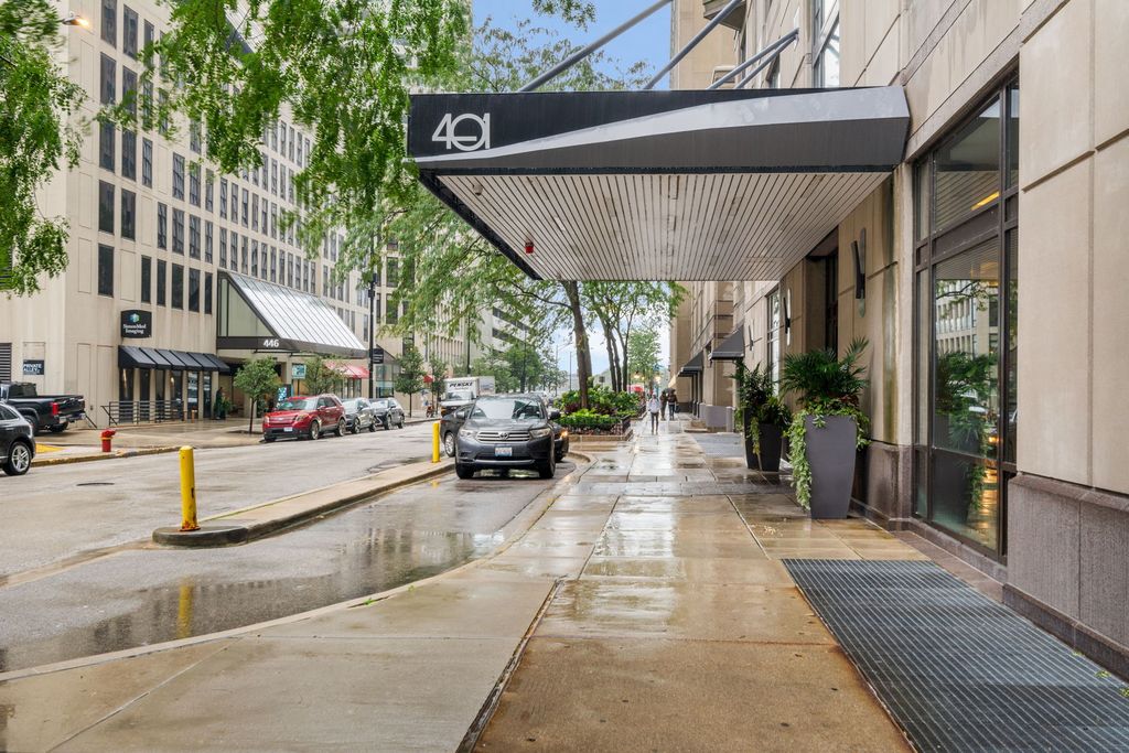 401 E Ontario Street 1409, Chicago, IL 60611 — exterior
