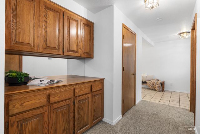 107 S Oakhurst Way, Boise, ID 83709