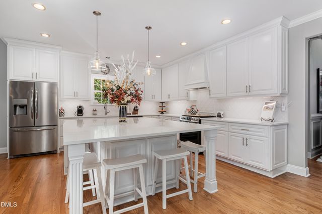 512 W Franklin Street, Zebulon, NC 27597