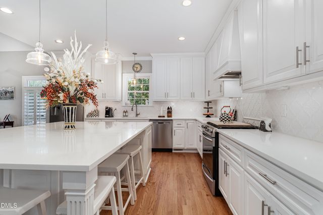 512 W Franklin Street, Zebulon, NC 27597