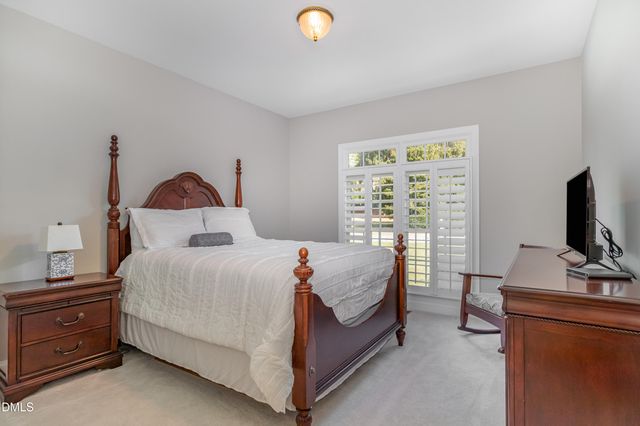 512 W Franklin Street, Zebulon, NC 27597
