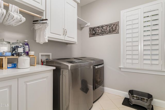 512 W Franklin Street, Zebulon, NC 27597