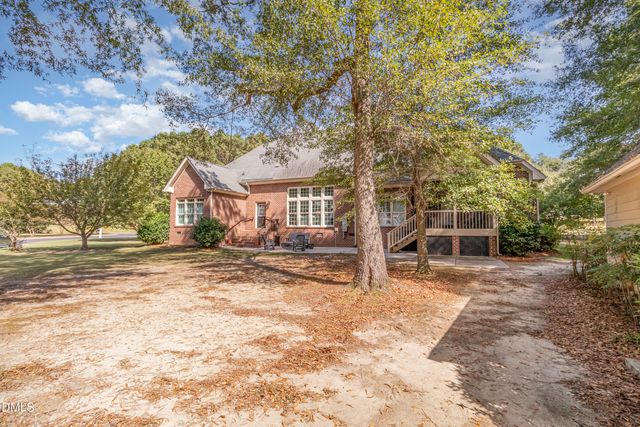 512 W Franklin Street, Zebulon, NC 27597