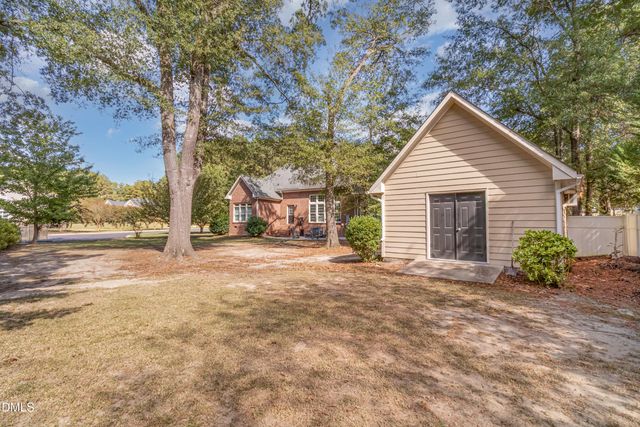 512 W Franklin Street, Zebulon, NC 27597