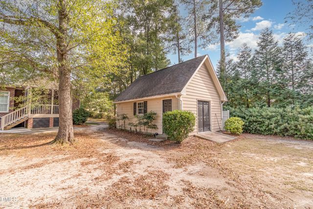 512 W Franklin Street, Zebulon, NC 27597