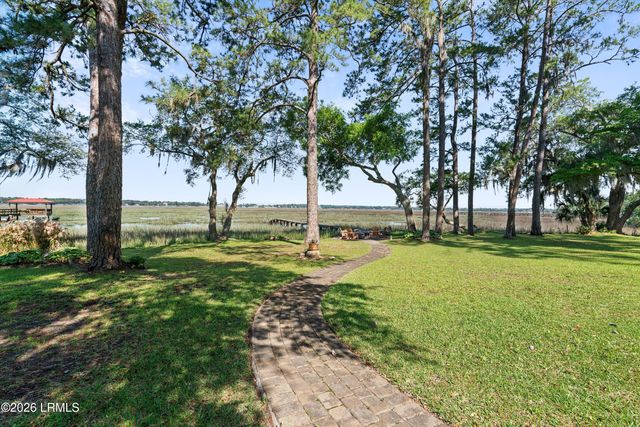 50 Meridian Road, Beaufort, SC 29907