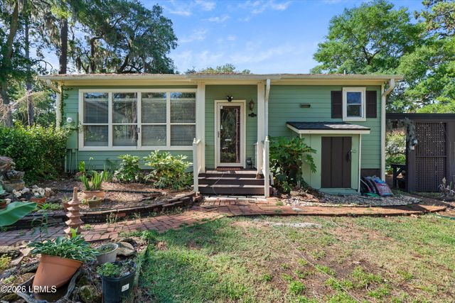 50 Meridian Road, Beaufort, SC 29907