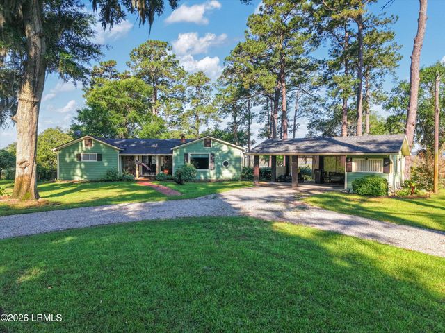 50 Meridian Road, Beaufort, SC 29907
