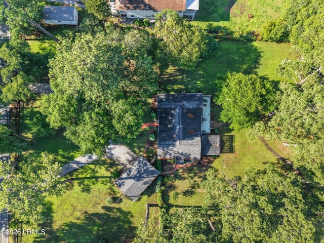 50 Meridian Road, Beaufort, SC 29907