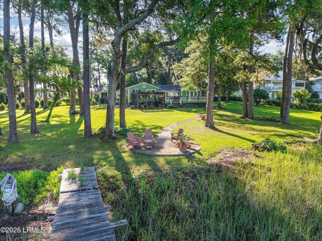50 Meridian Road, Beaufort, SC 29907