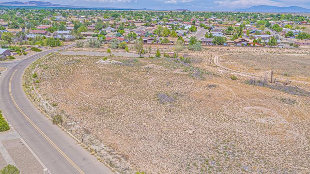 Kaghan Loop, Rio Communities, NM 87002