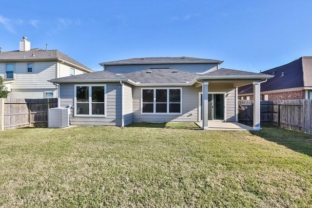 7615 Shavano Lane, Cypress, TX 77433