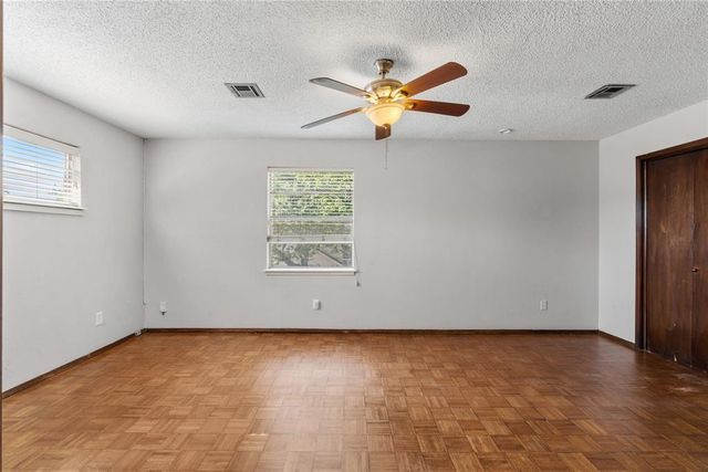 5004 Union Circle, Oklahoma City, OK 73135
