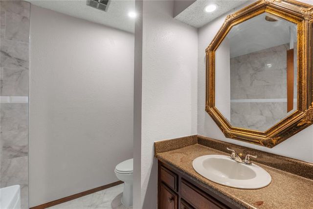 5004 Union Circle, Oklahoma City, OK 73135