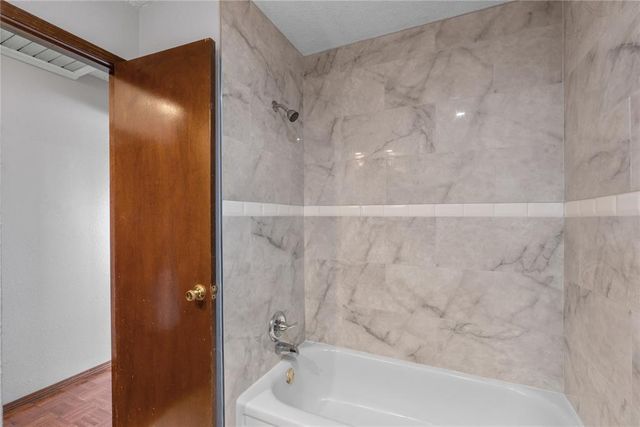 5004 Union Circle, Oklahoma City, OK 73135