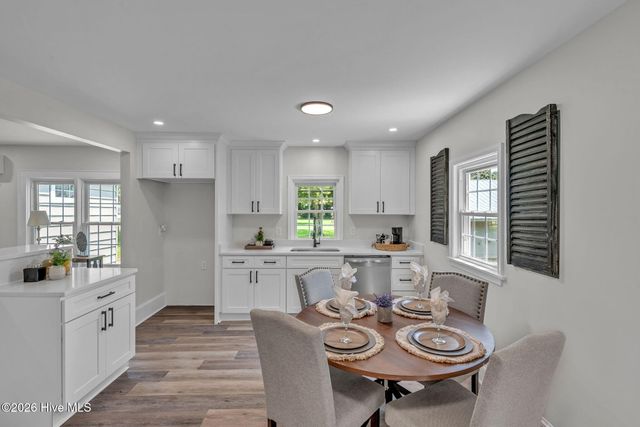 125 Robert Walker Road, Moyock, NC 27958