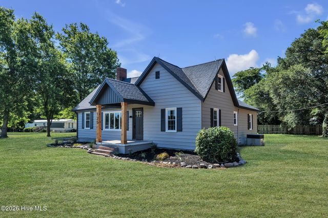 125 Robert Walker Road, Moyock, NC 27958