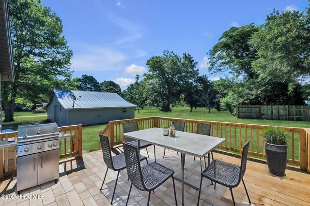 125 Robert Walker Road, Moyock, NC 27958
