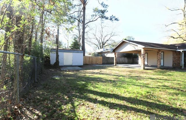 26148 Fallen Oaks Dr, Denham Springs, LA 70726