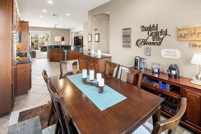 2152 Xavier Ln, Roseville, CA 95747