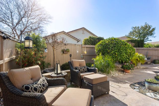 2152 Xavier Ln, Roseville, CA 95747