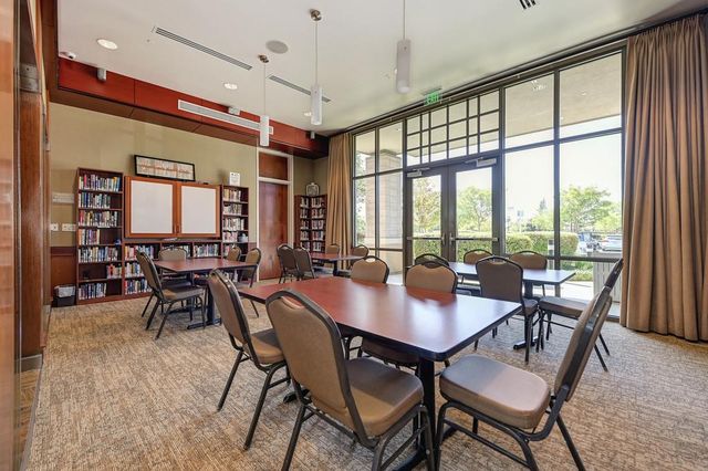 2152 Xavier Ln, Roseville, CA 95747