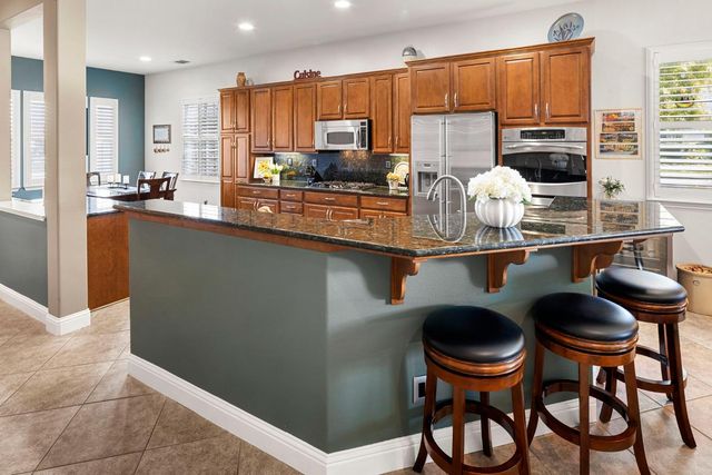 2152 Xavier Ln, Roseville, CA 95747