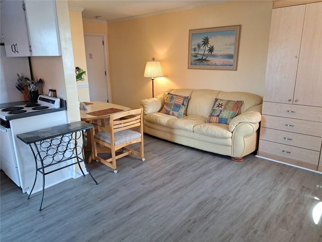 6800 SUNSET WAY 508, St Pete Beach, FL 33706