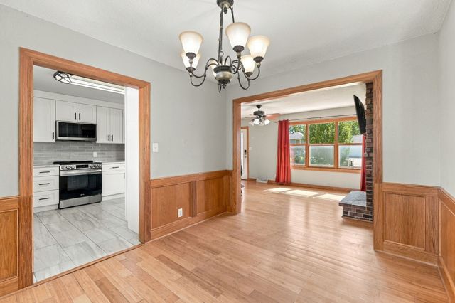 7117 Twana Drive, Urbandale, IA 50322