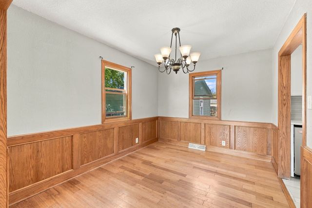 7117 Twana Drive, Urbandale, IA 50322