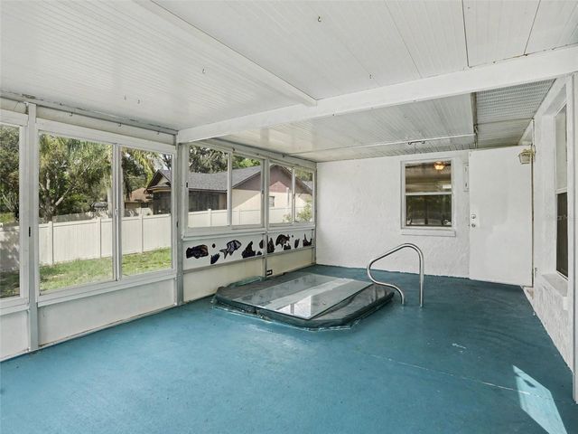808 CHAMBERLAIN LOOP, Lake Wales, FL 33853