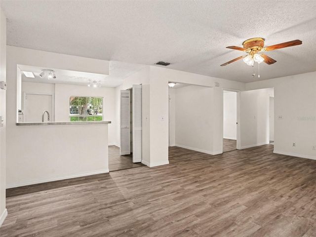 808 CHAMBERLAIN LOOP, Lake Wales, FL 33853