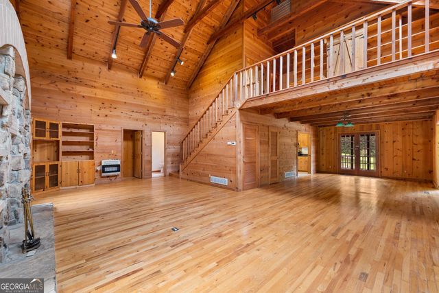 966 Wahoo Creek Road, Murrayville, GA 30564