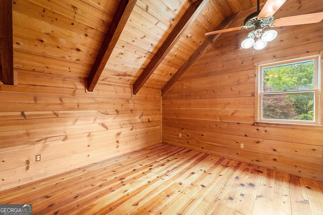 966 Wahoo Creek Road, Murrayville, GA 30564