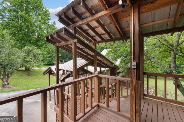 966 Wahoo Creek Road, Murrayville, GA 30564