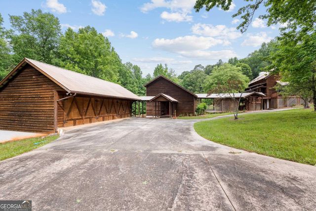 966 Wahoo Creek Road, Murrayville, GA 30564