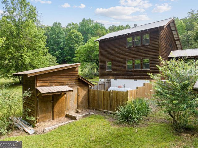 966 Wahoo Creek Road, Murrayville, GA 30564